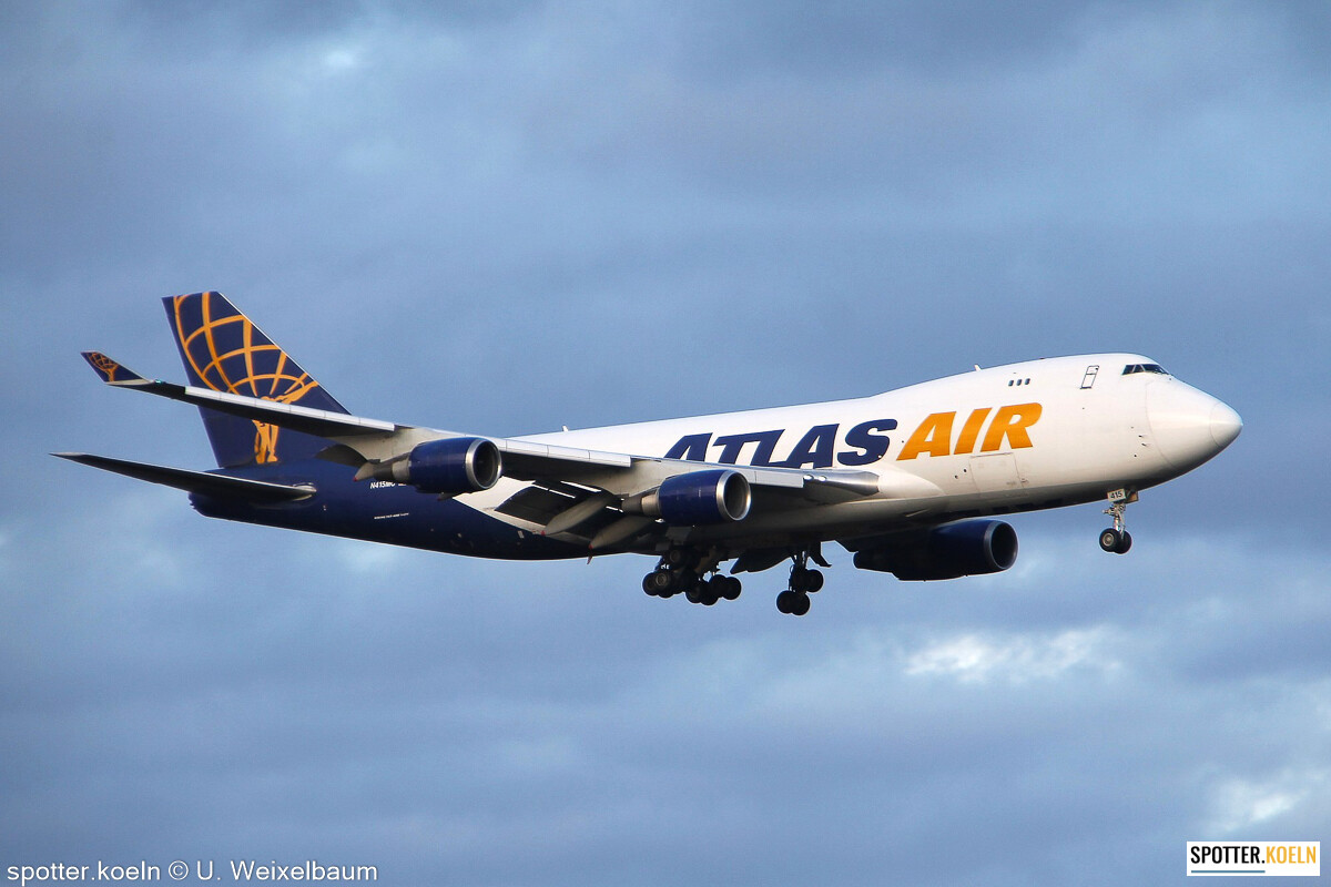 Atlas_Air_N415MC_B747-47UF_CGN_13.12.2020_U._Weixelbaum