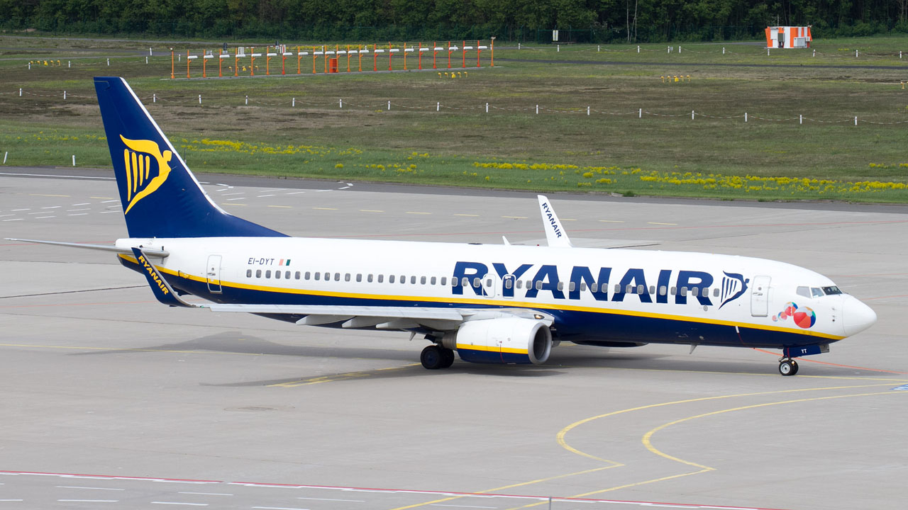 EI-DYT Ryanair Boeing 737-8AS(WL)