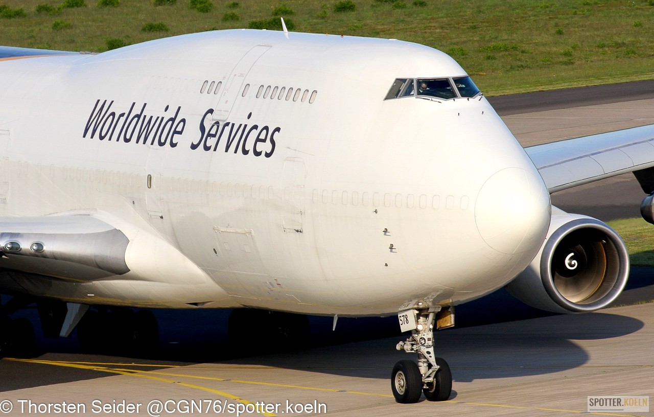 UPS 747-400 N578UP