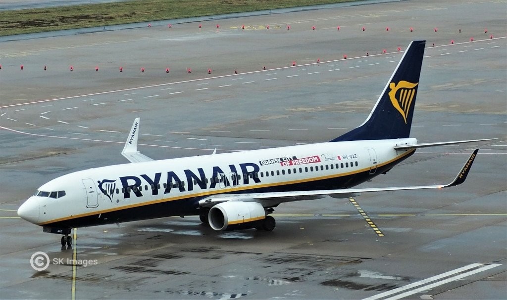 9H-QAZ_CGN_12.03.2020_Foto_Klaus_D._Schinzel_karwundel