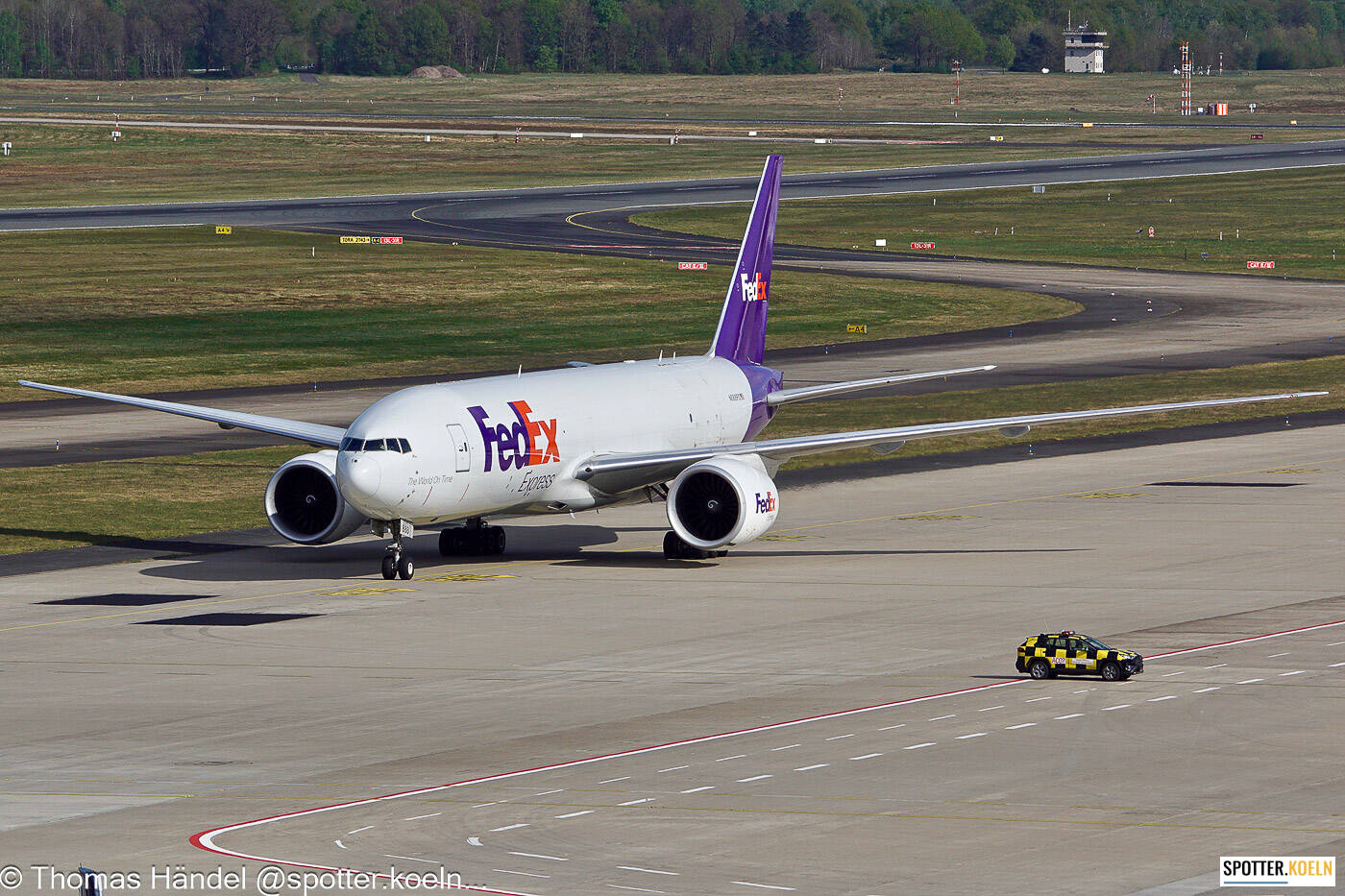 FedEx N888FD Boeing B777-FS2 