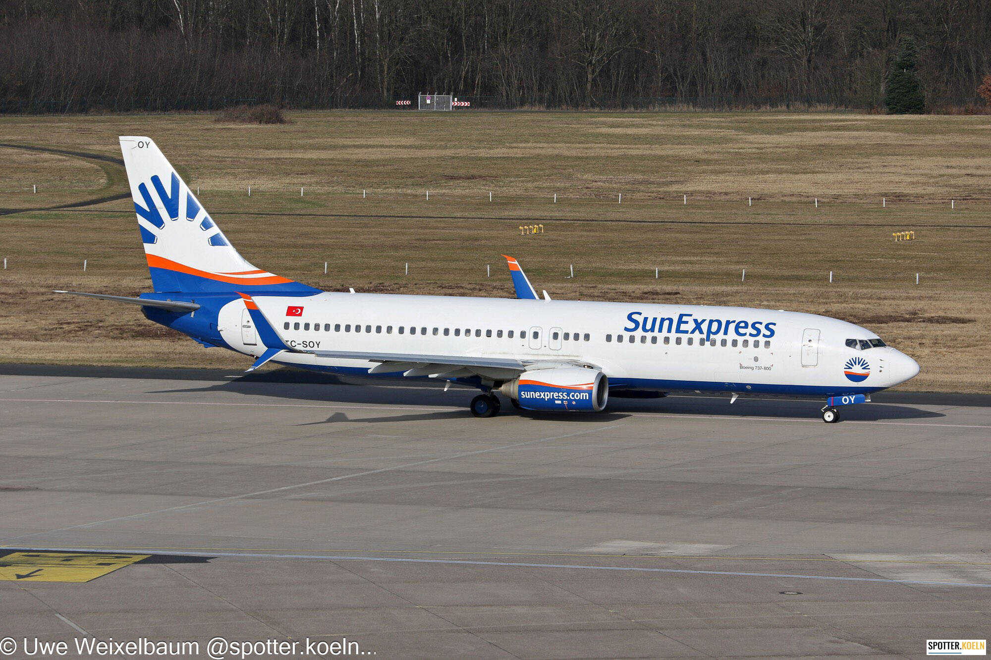 SunExpress TC-SOY Boeing 737-8HC 