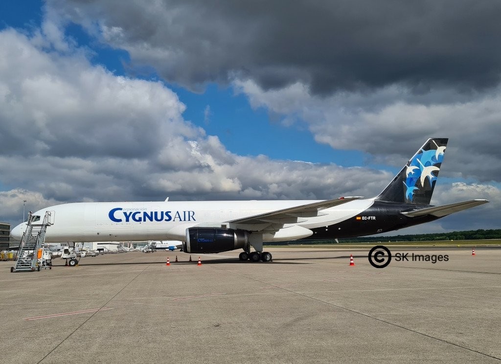EC-FTR Cygnus Air