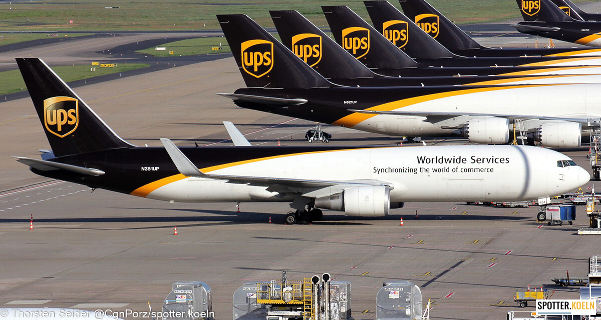 UPS 767-300W N351UP