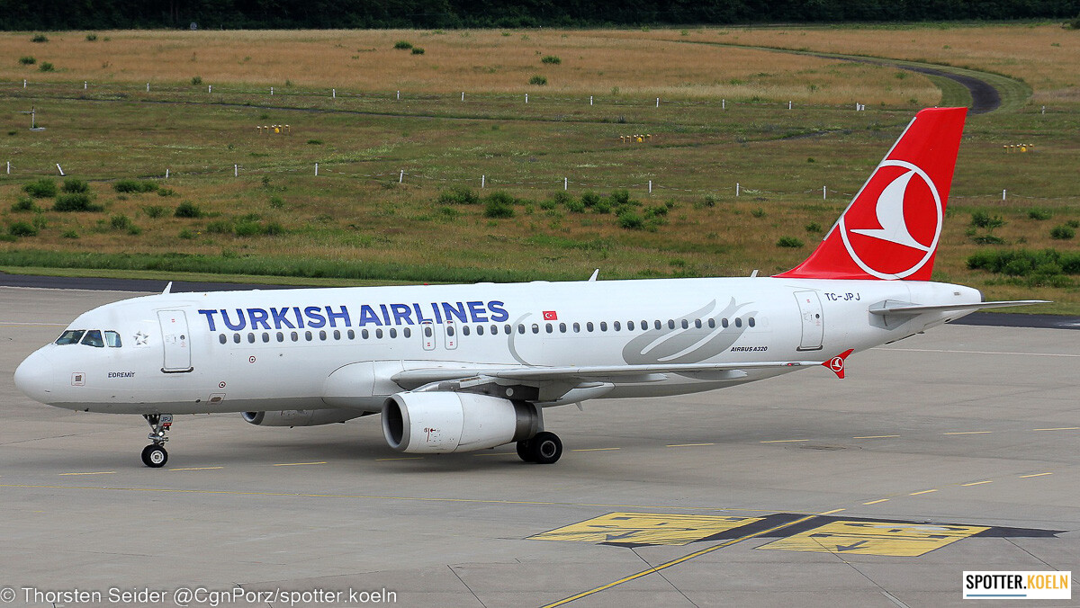Turkish_Airlines_A320-200_TC-JPJ_CGN_26.06.2022_Thorsten_Seider