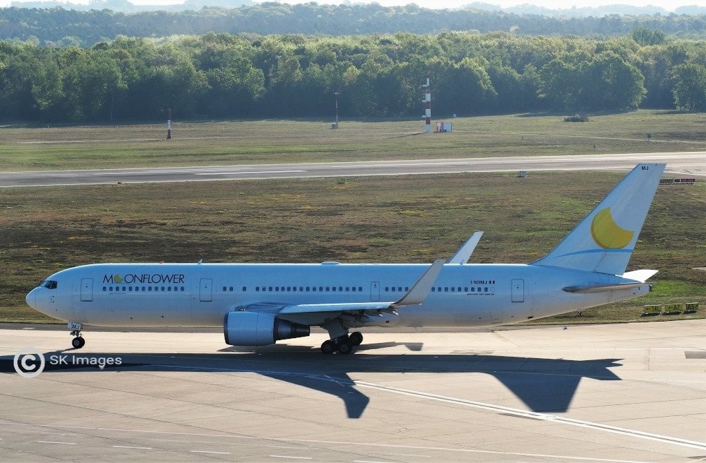 Neos I-NDMJ Boeing 767-306ER(WL)