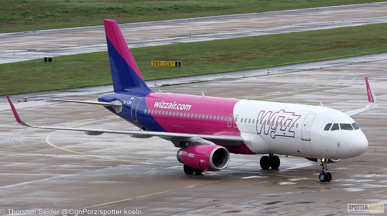 Wizz_Air_A320-200W_HA-LWV_CGN_16.08.2021_Thorsten_Seider