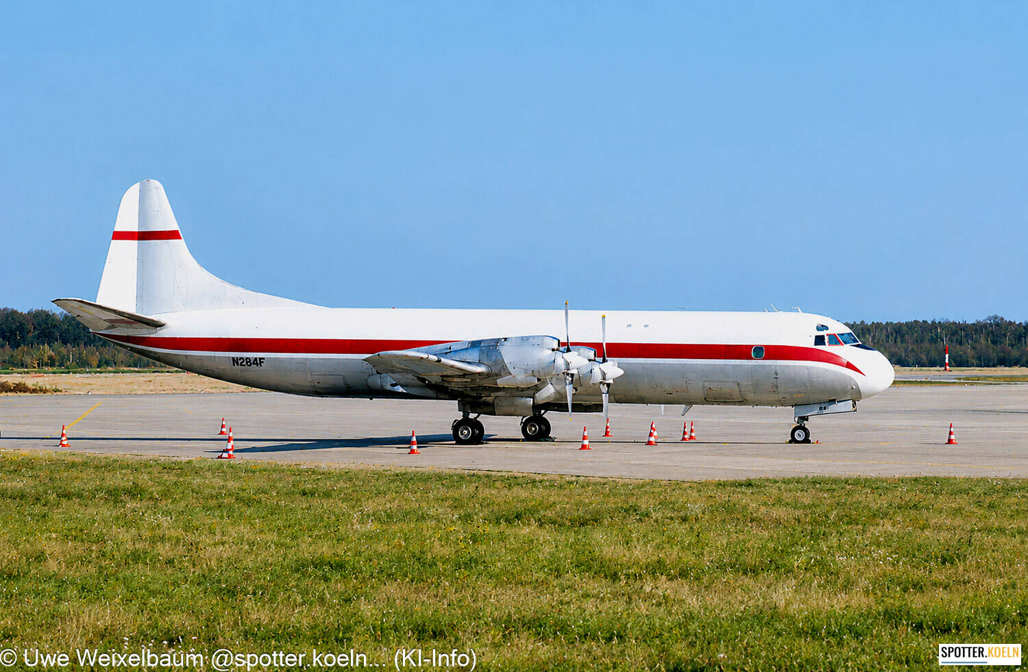 Channel Express Zantop N284F L-188 Electra 