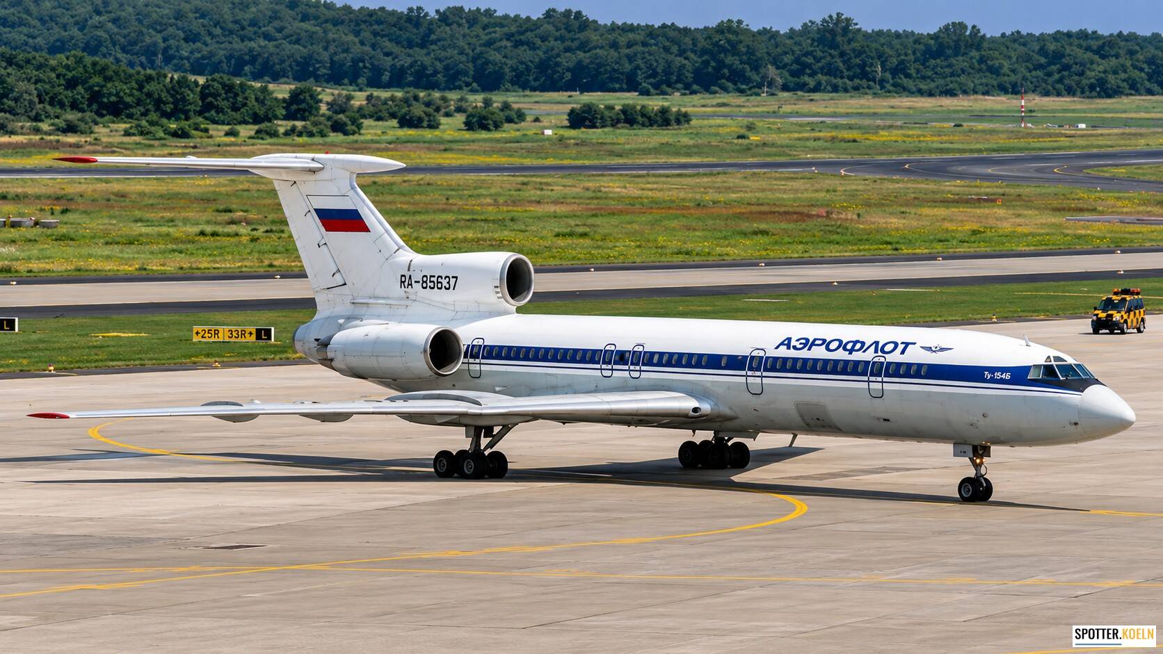 RA-85637 Aeroflot - Russian Airlines Tupolev Tu-154M