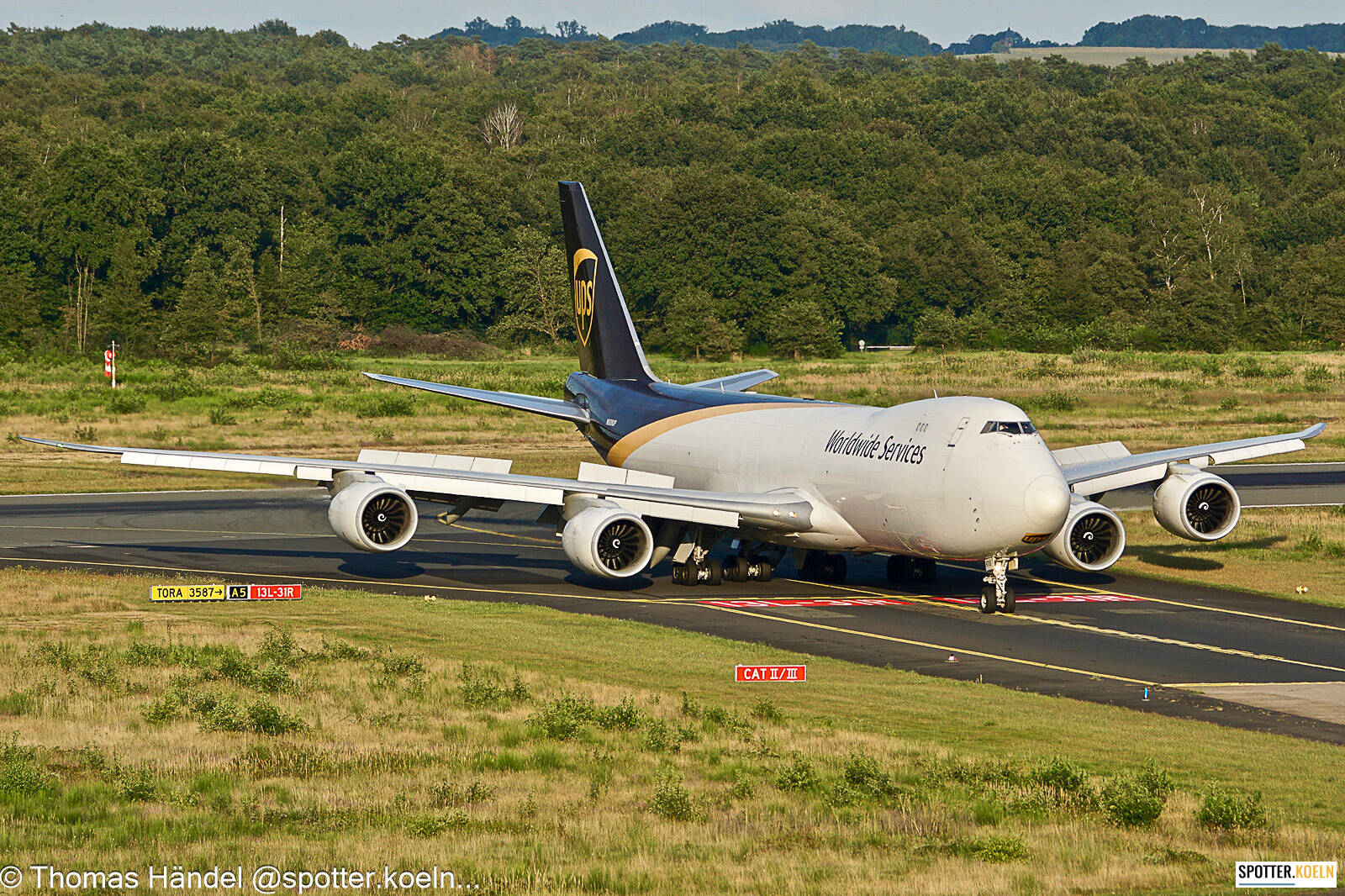 UPS N608UP Boeing B747-8F 