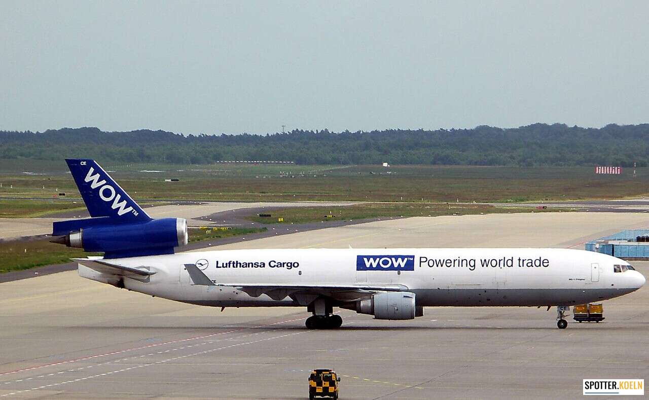 Lufthansa Cargo MD11F D-ALCE