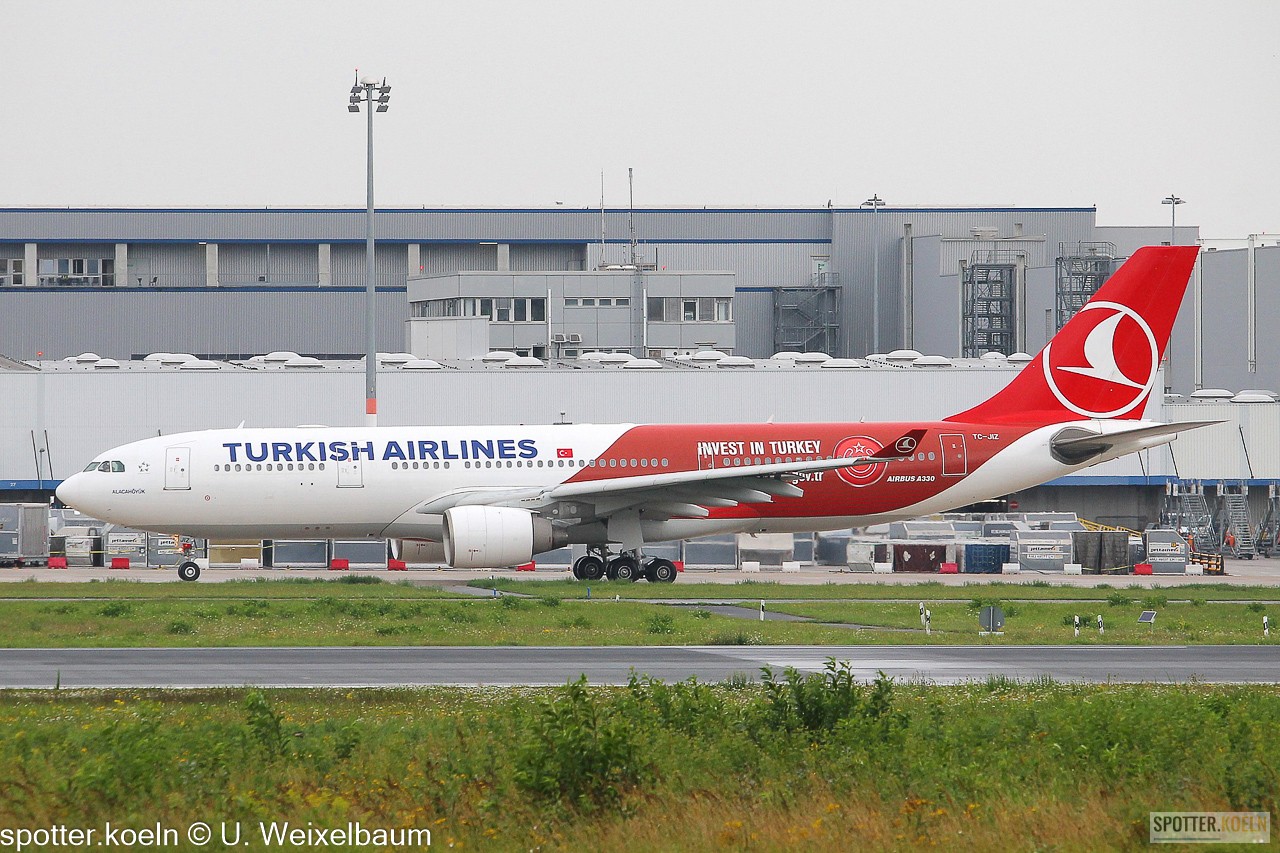 Turkish Airlines TC-JIZ A330-223 