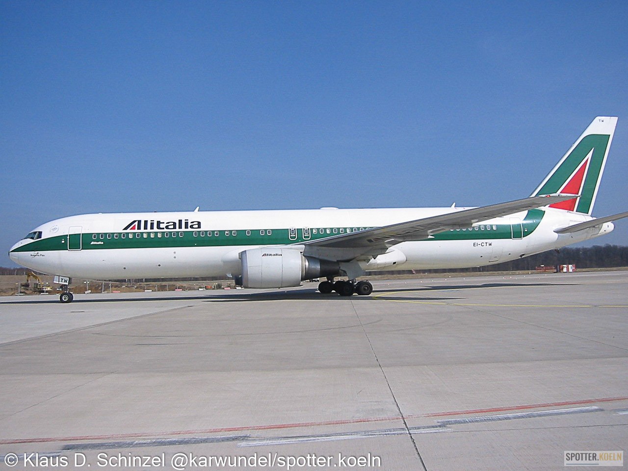 EI-CTW_Alitalia_767-200