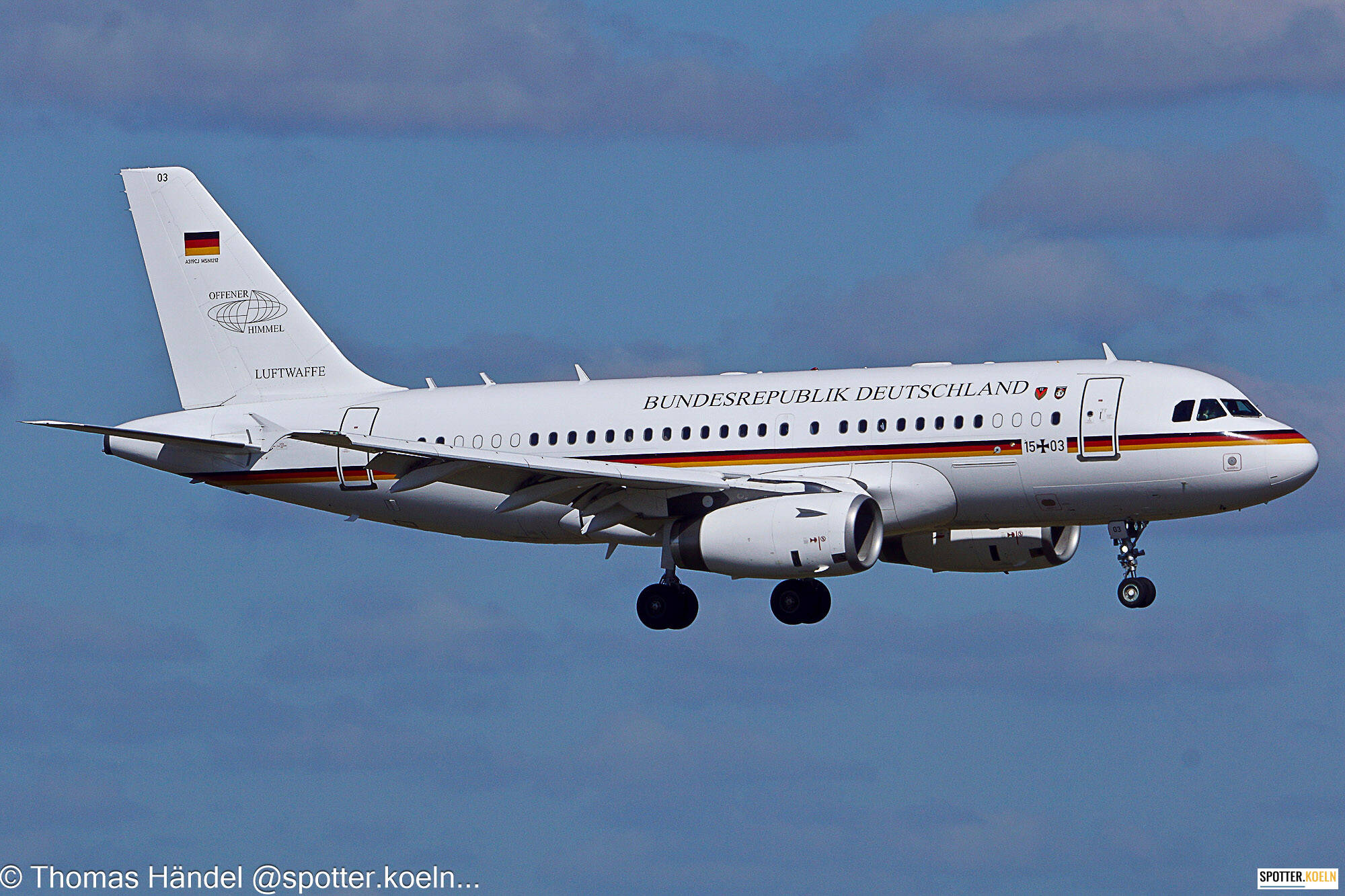 Luftwaffe 15-03 Airbus A319-100ACJ 