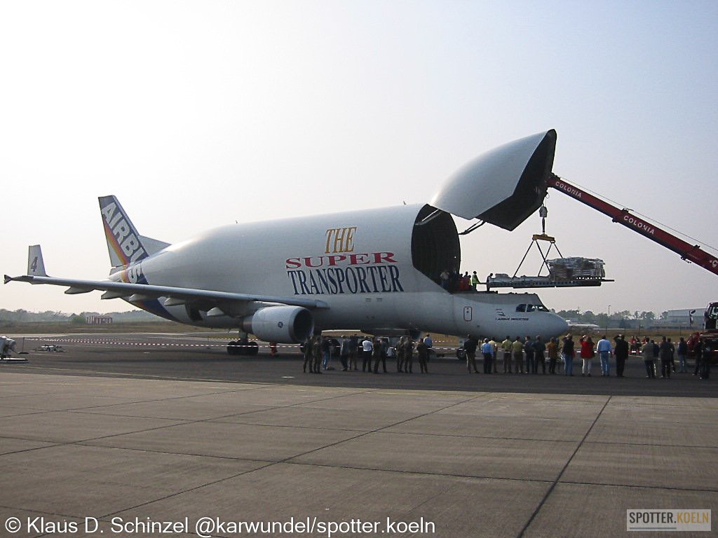 F-GSTD_Airbus_Transport_International_A300B4-608ST_