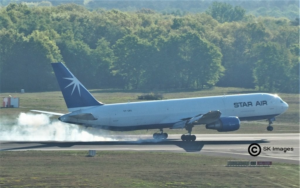 Star Air OY-SRU Boeing 767-36NER(BDSF)