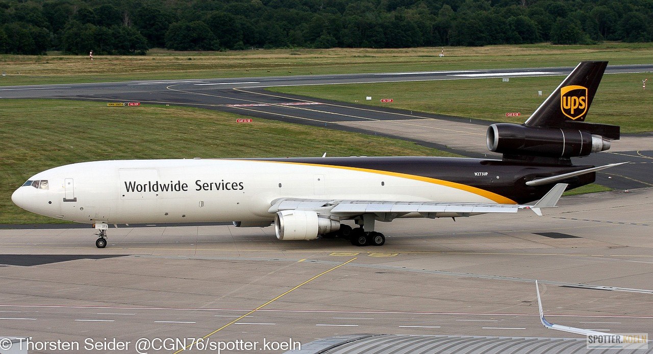 UPS MD-11 N273UP 