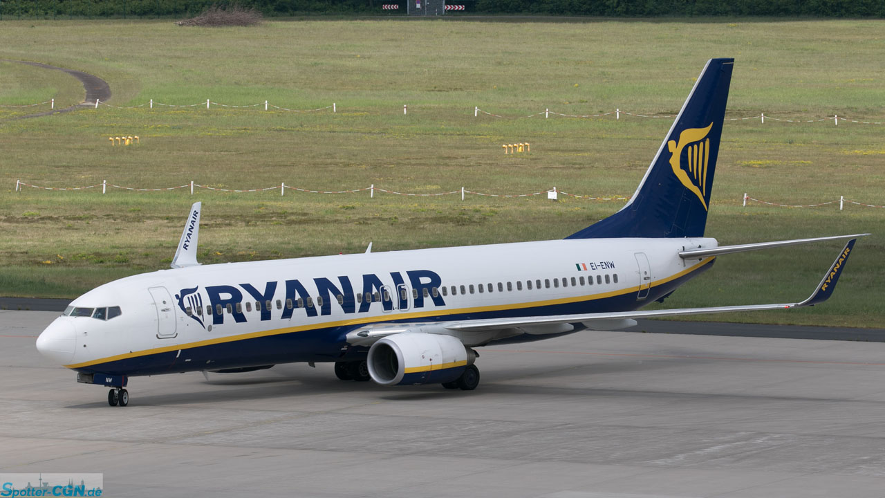 EI-ENW Ryanair Boeing 737-8AS(WL)