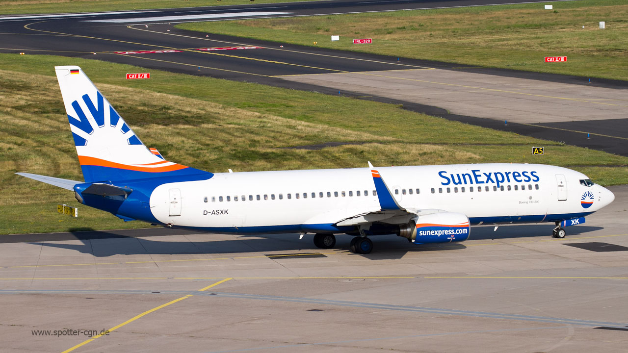 D-ASXK SunExpress Germany Boeing 737-86J(WL)