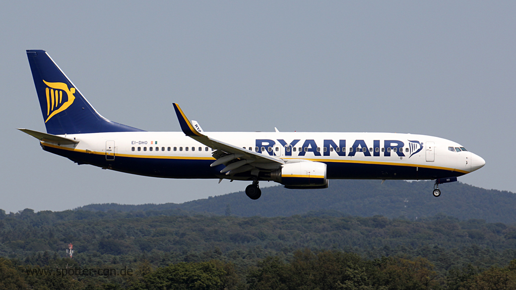 EI-DHO Ryanair Boeing 737-8AS(WL)