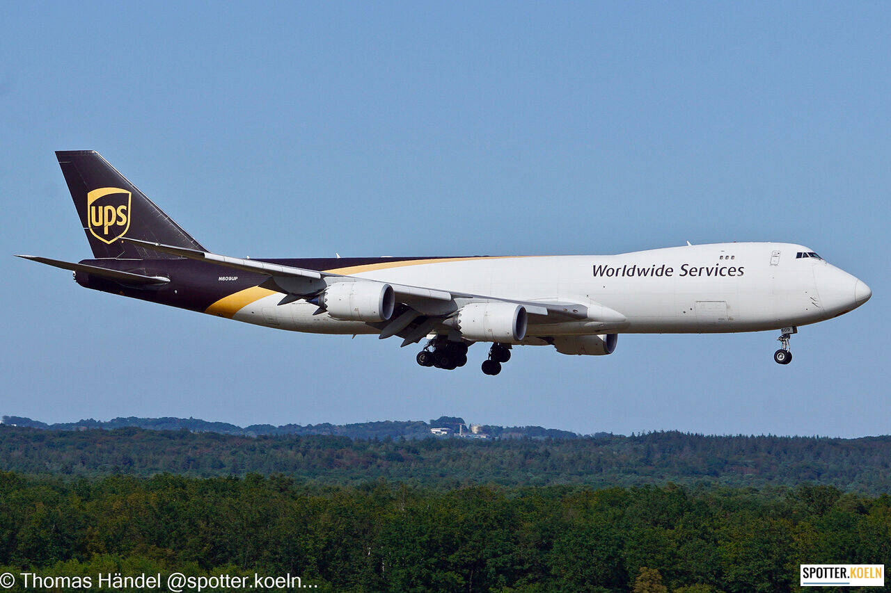 UPS N609UP Boeing 747-8F