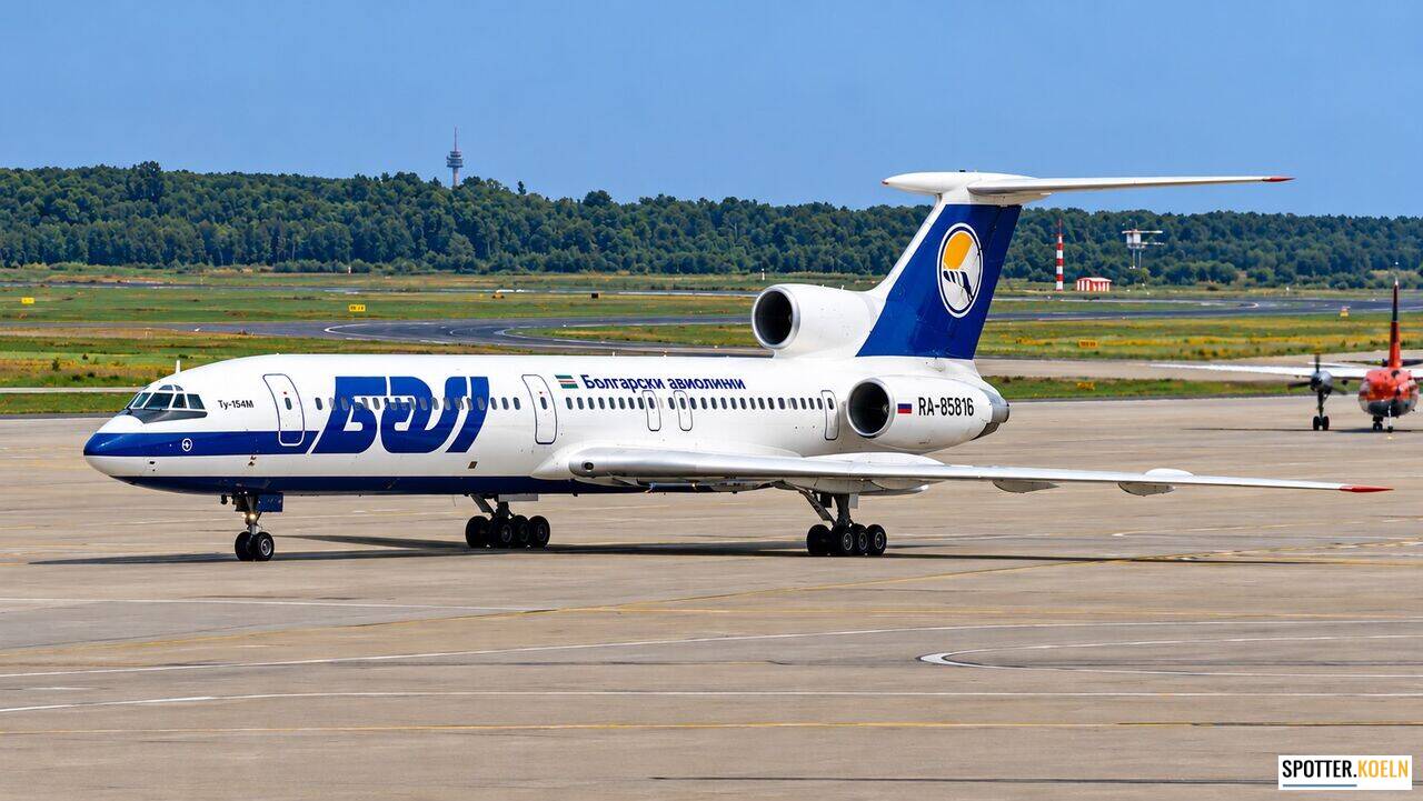 Bashkir Airlines Tu-154M RA-85816