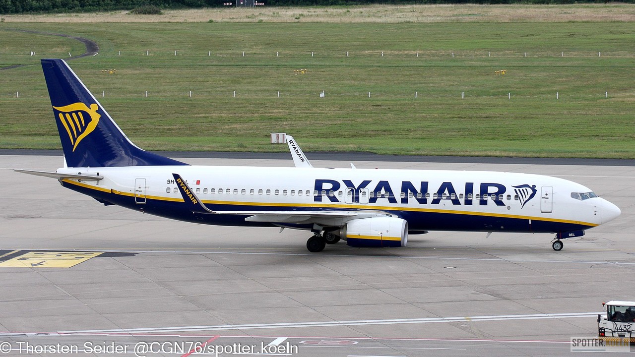 Malta Air 737-800W 9H-QAL 