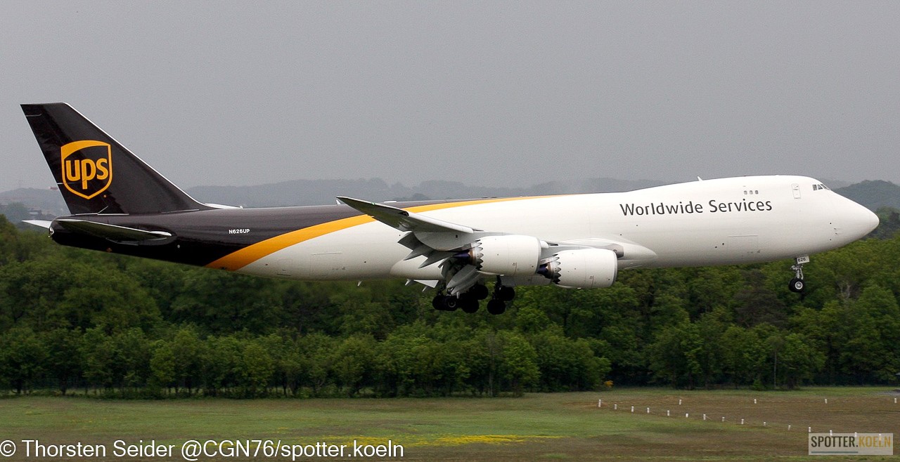 UPS 747-800 N626UP 