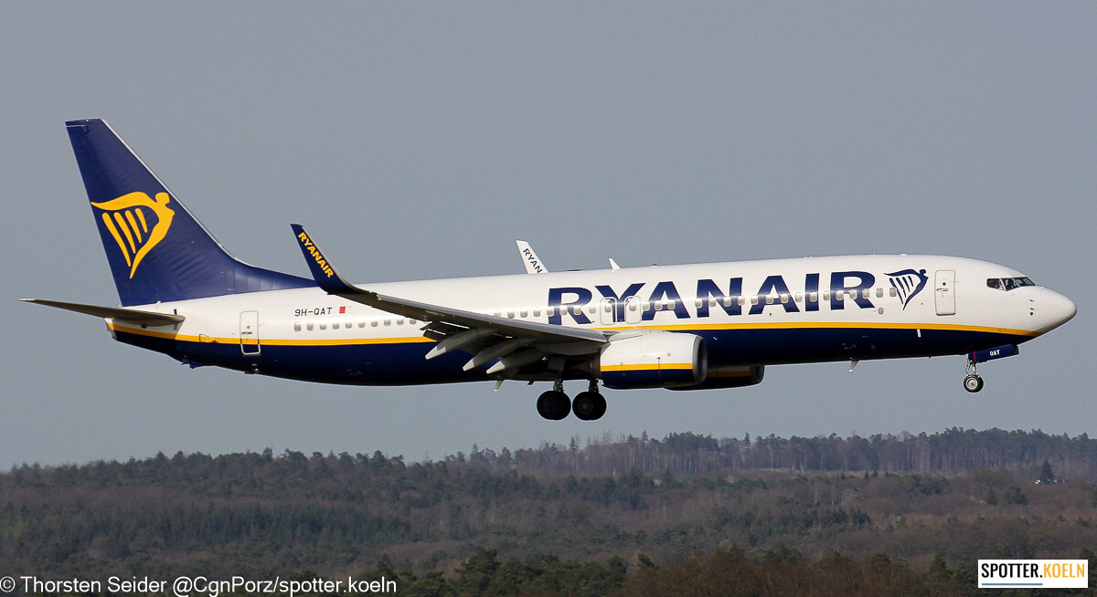 Malta Air 737-800W 9H-QAT 