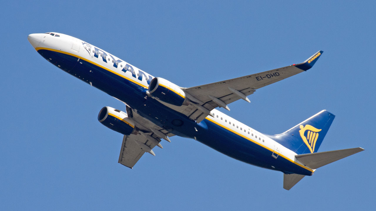 EI-DHD Ryanair Boeing 737-8AS(WL)