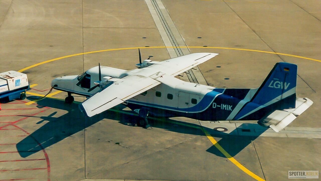 D-IMIK_LGW_DO228-200_