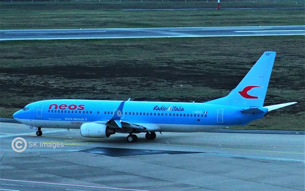 I-NEOS Neos Boeing 737-86N(WL)