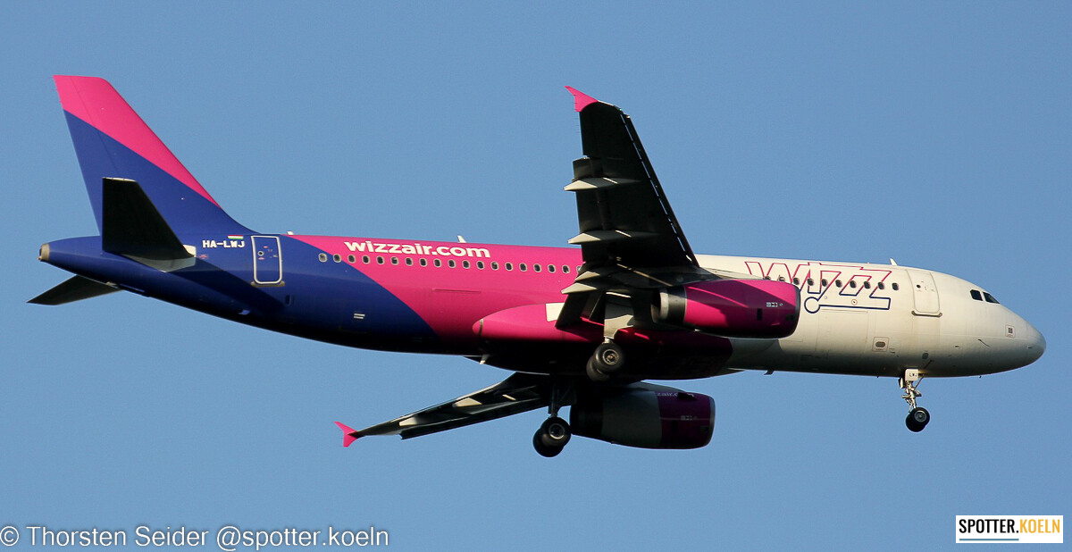 Wizz_Air_A320-200_HA-LWJ_CGN_10.08.2022_Thorsten_Seider