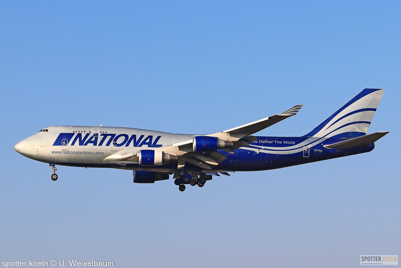 National Airlines N919CA Boeing B747-428BCF 