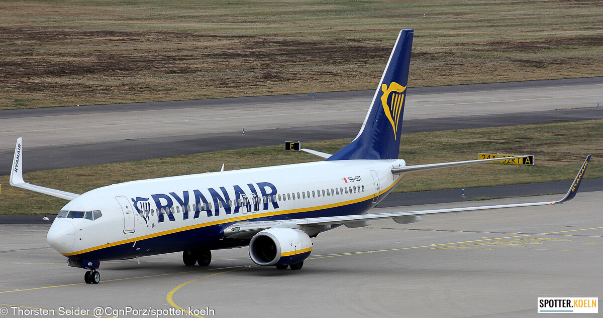 Malta Air 737-800W 9H-QDT 