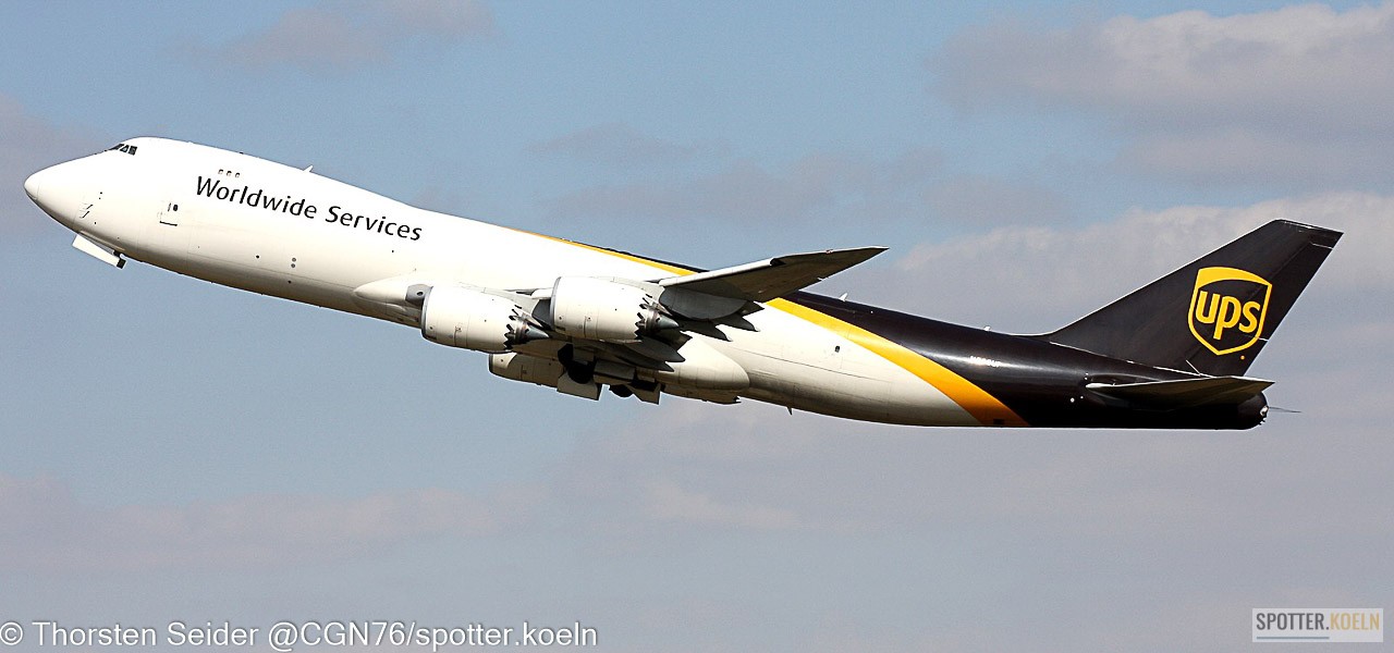 UPS 747-800 N608UP 