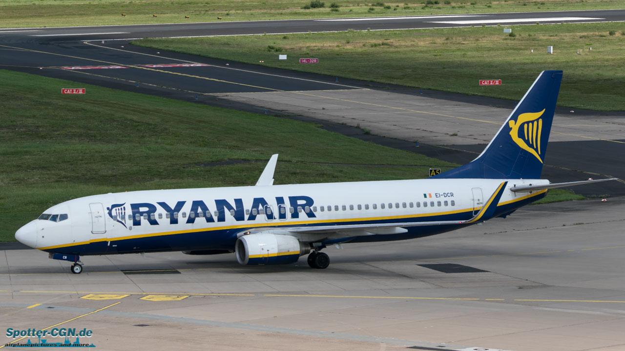 EI-DCR Ryanair Boeing 737-8AS(WL)