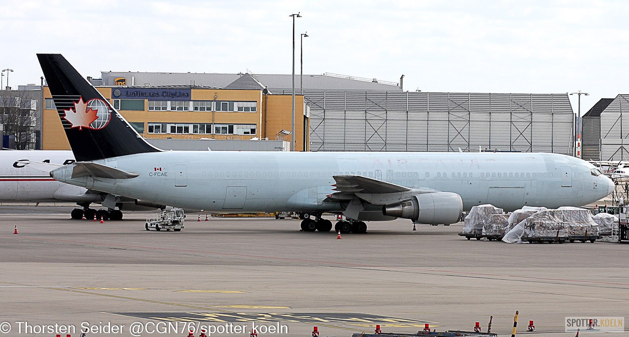 Cargojet 767-300 C-FCAE