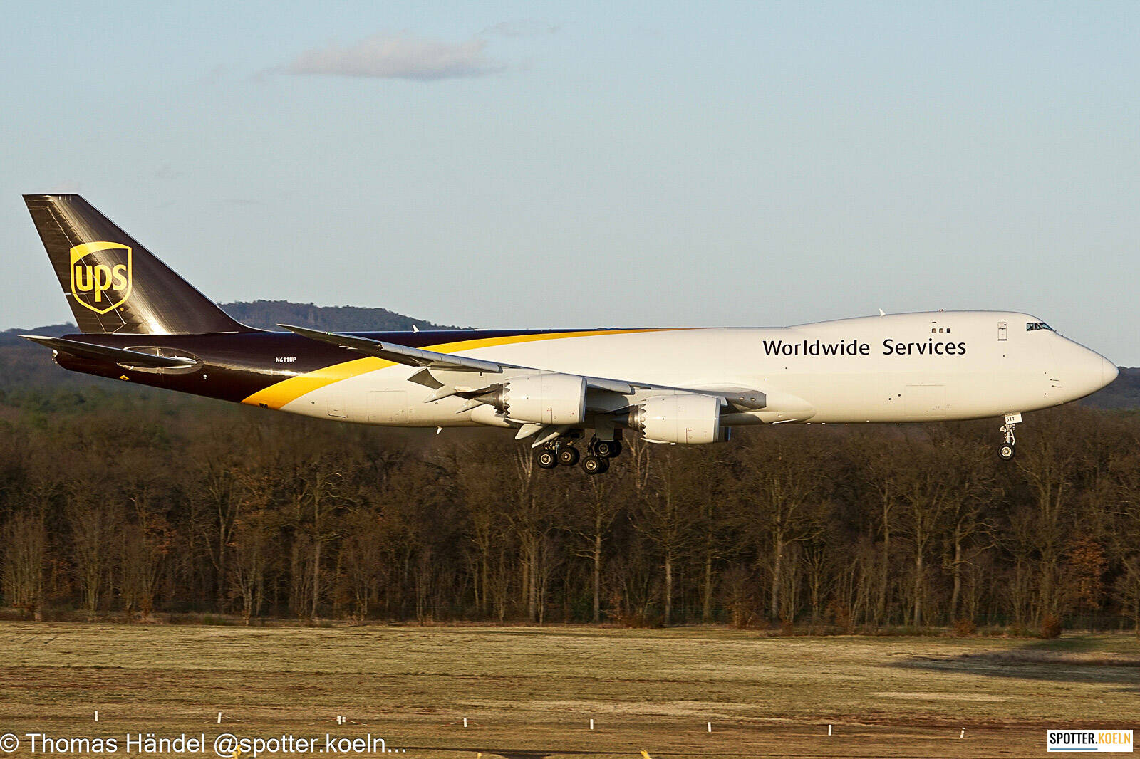 UPS N611UP Boeing B747-8F 