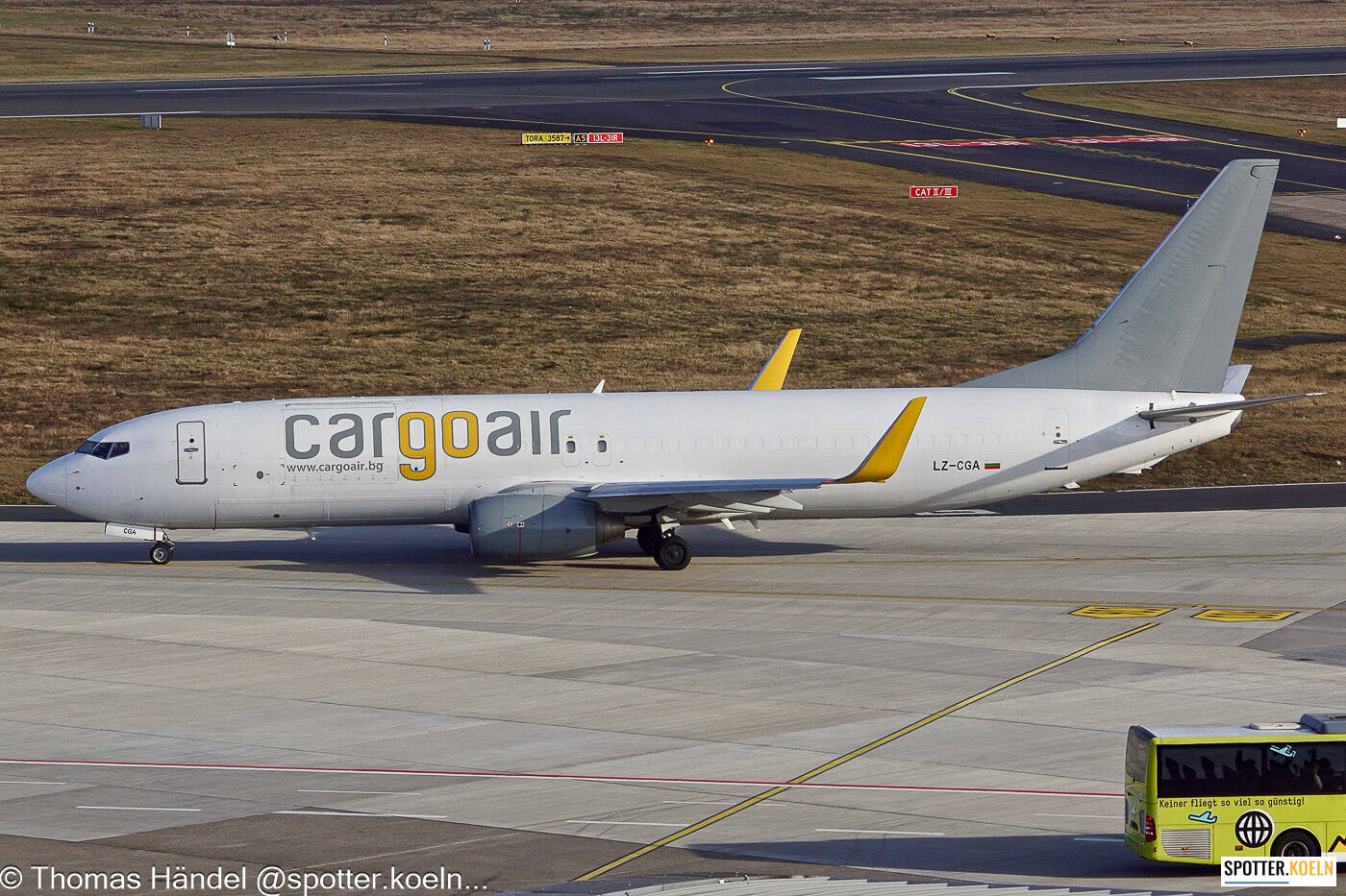 Cargo Air LZ-CGA Boeing B737-809(SF)