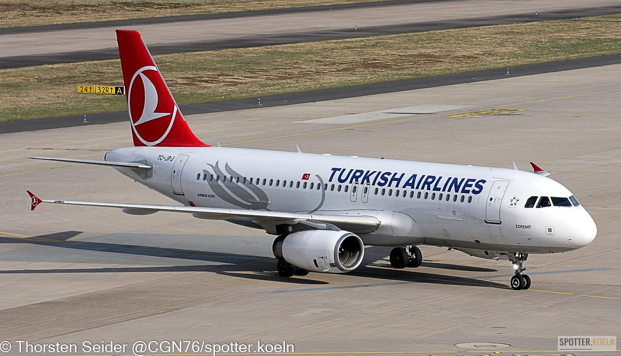 Turkish_Airlines_A320-200_TC-JPJ_CGN_15.04.2021_Thorsten_Seider_cgn76