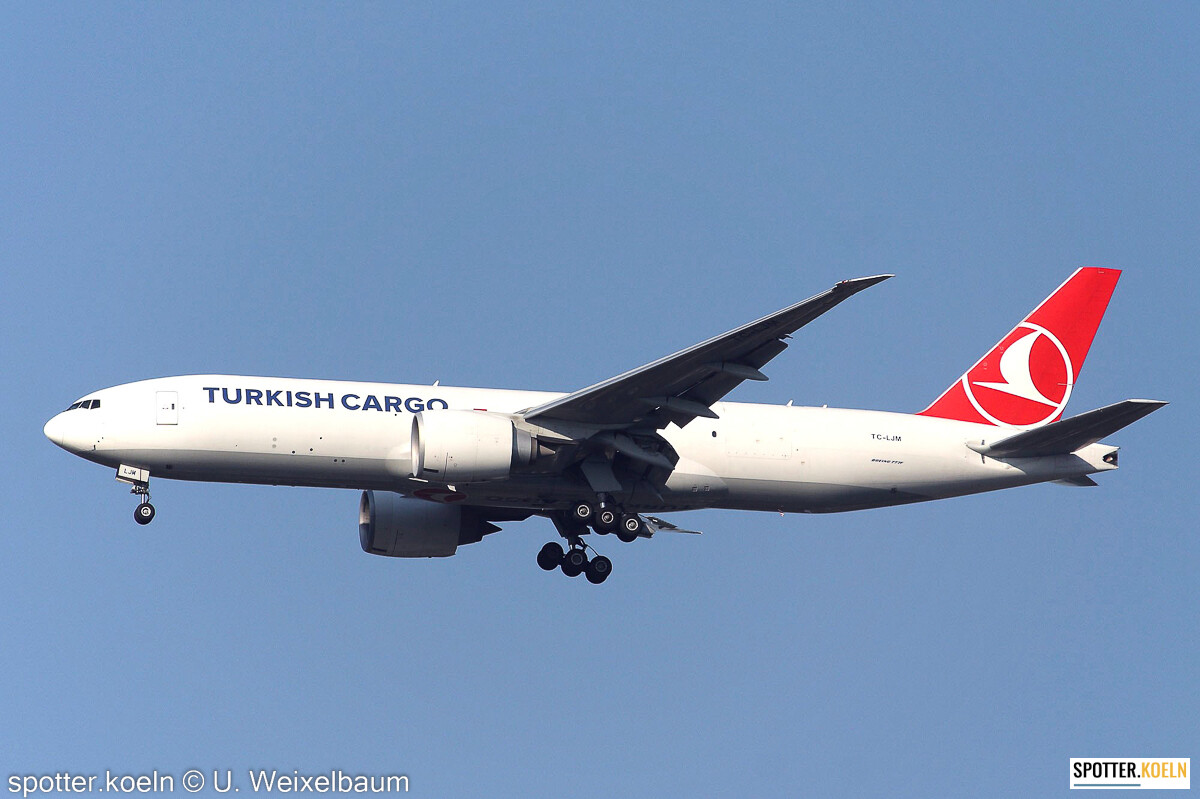 Turkish Airlines Cargo TC-LJM B777-FF2 