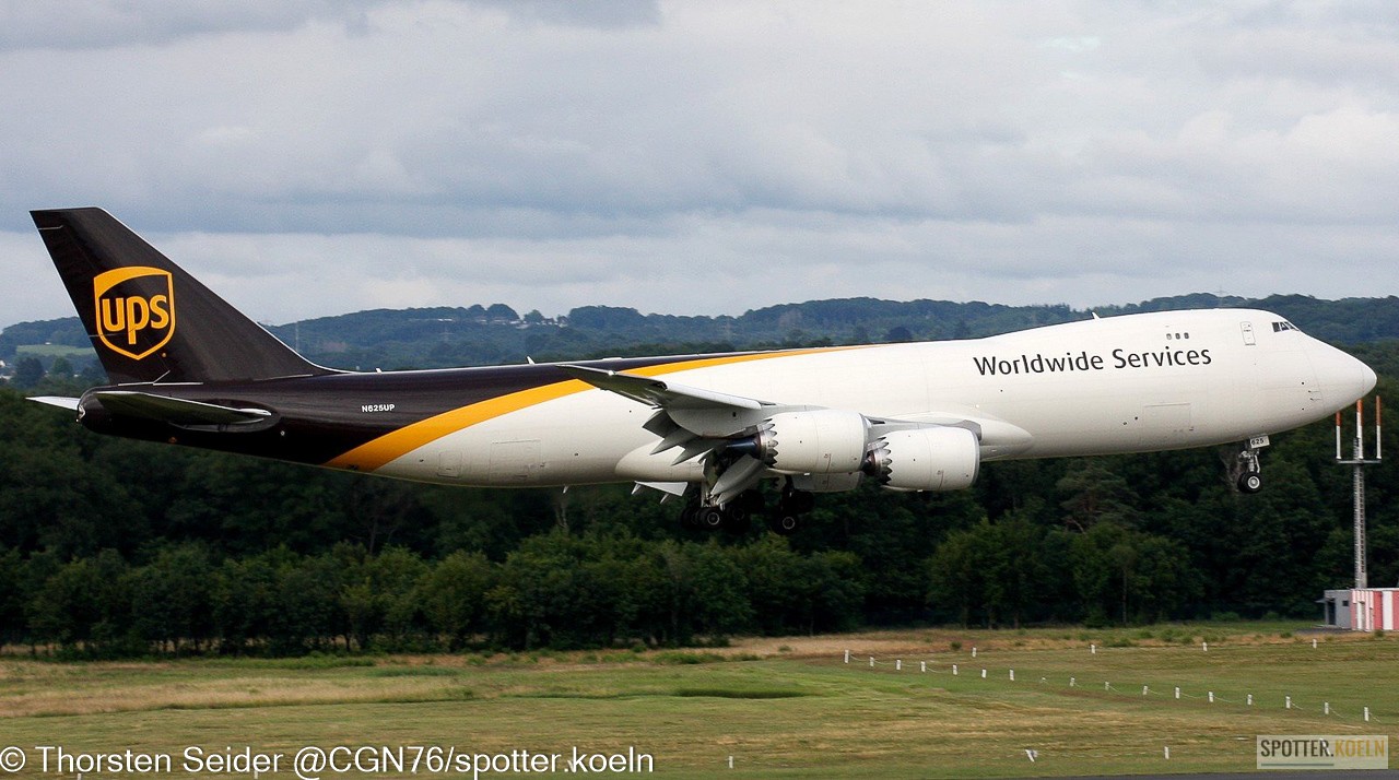 UPS 747-8 N625UP 