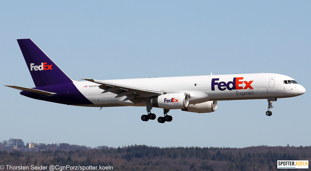 FedEx_757-200_N920FD_CGN_18.03.2022_Thorsten_Seider-2