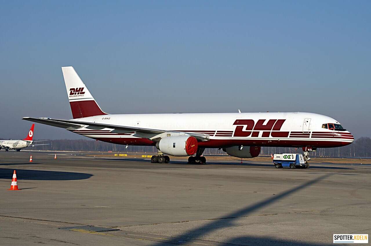 DHL_UK_B757-236SF_G-BIKG