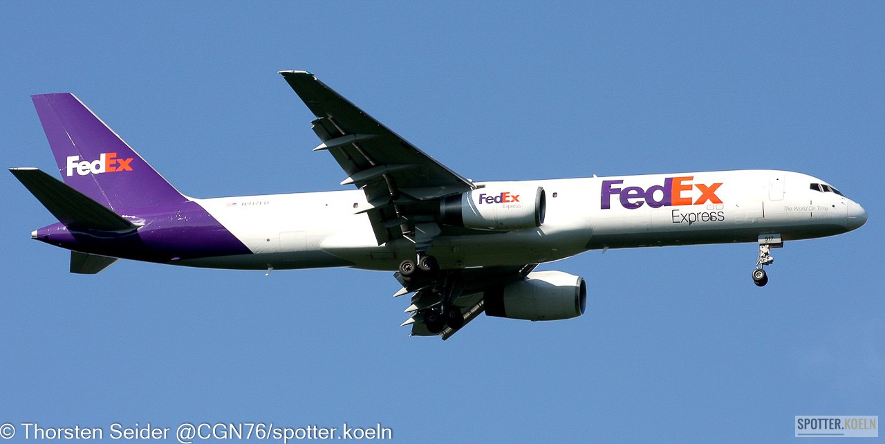 FedEx 757-200 N917FD