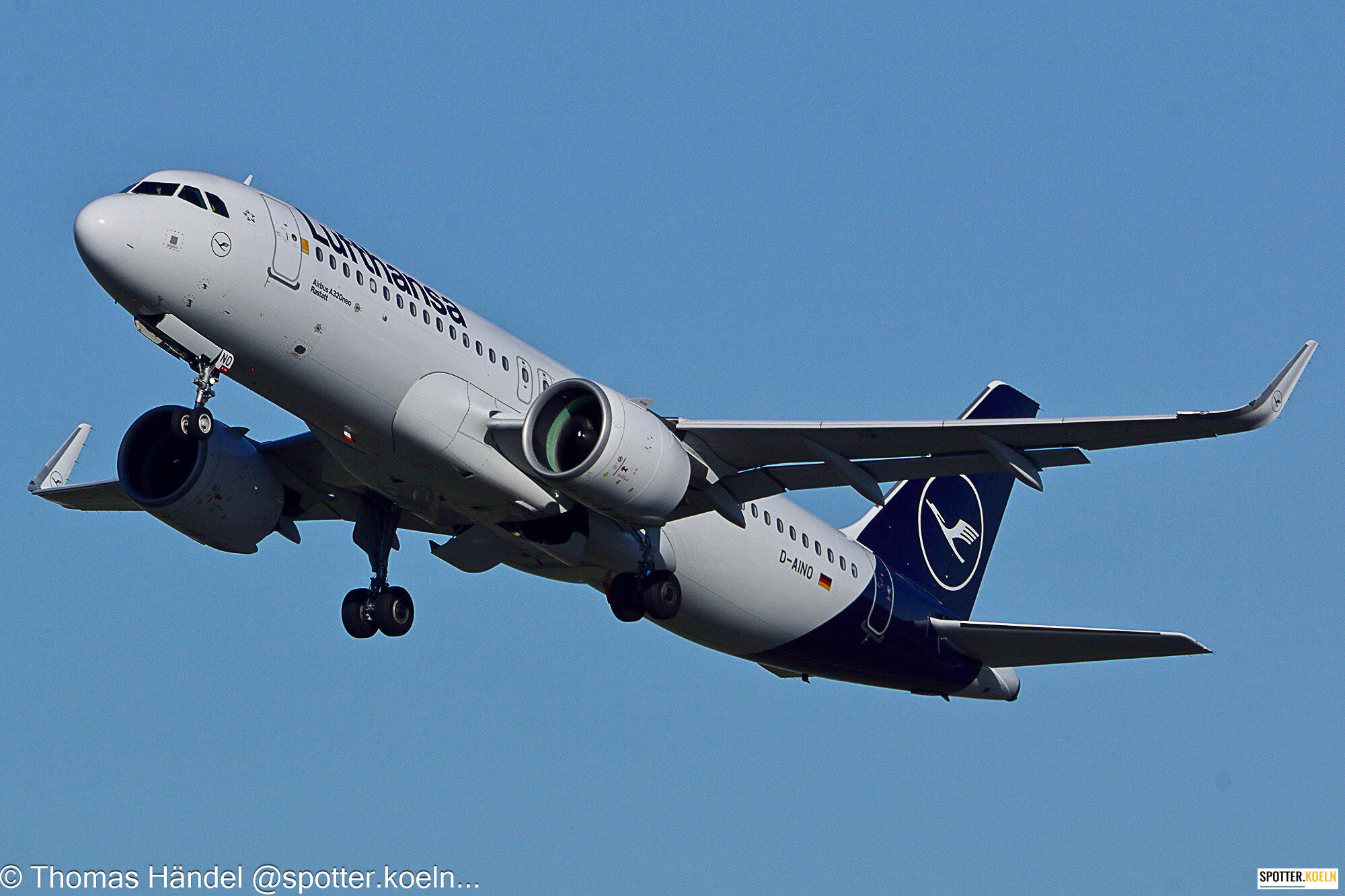 Lufthansa D-AINO Airbus A320-271N