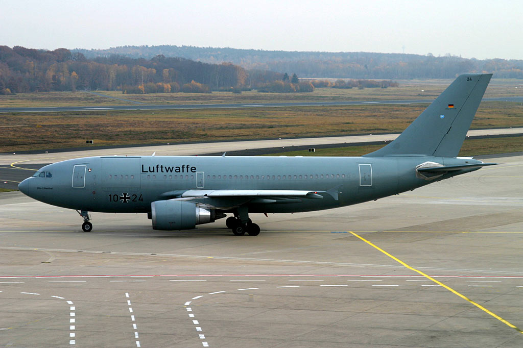 10+24 A310-304 MRTT