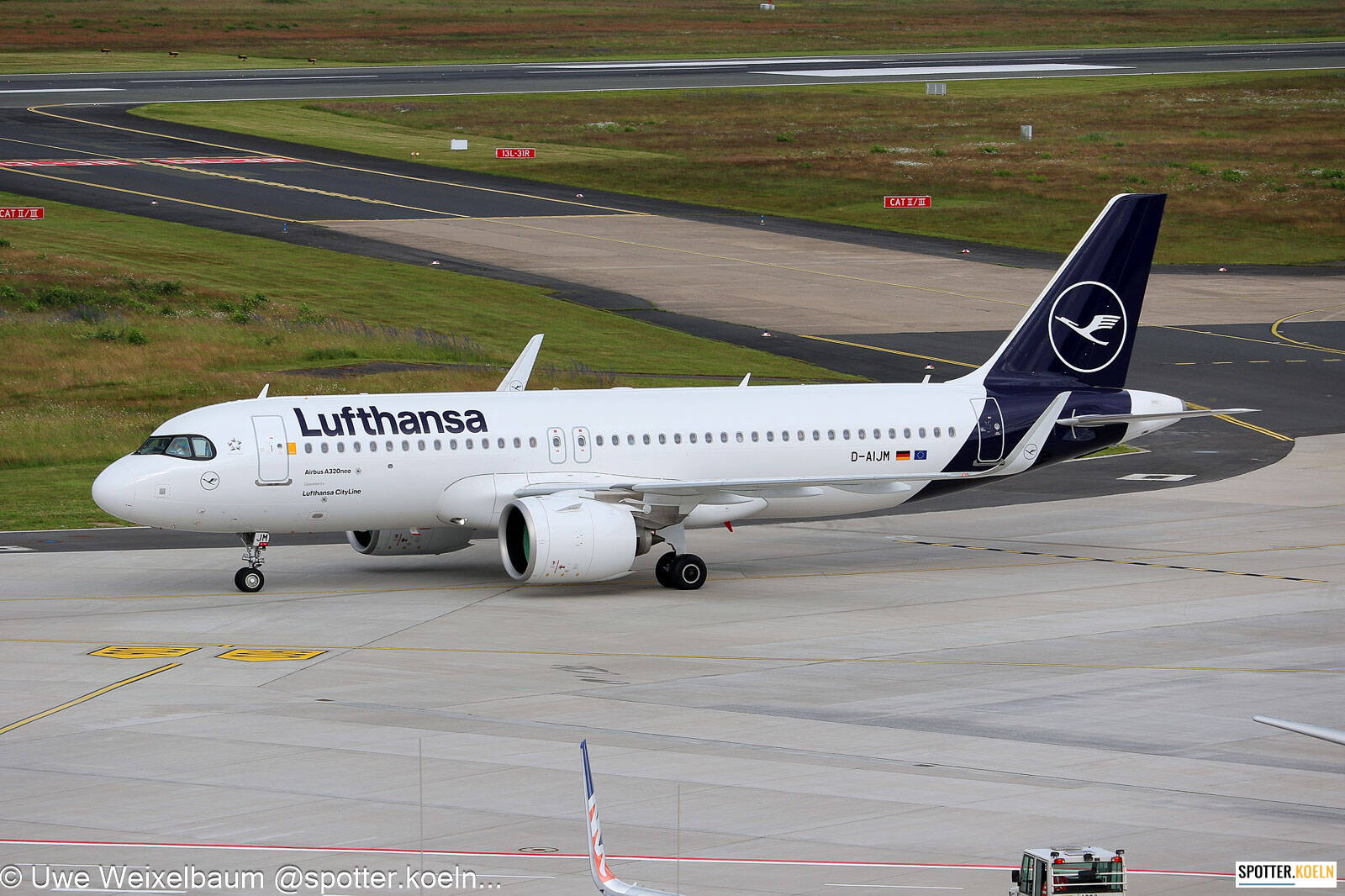Lufthansa D-AIJM Airbus A320-271N